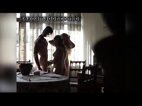 ❤️ Sex przyjaciele zapraszają gigantycznego mężczyznę i trójkąt z nim ❤️❌ Fuck video at pl.bassaniluigi.ru ❌