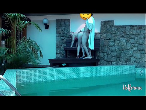 ❤️ Szef zaprasza pokojówkę na basen, ale nie mógł się oprzeć gorącej ❤️❌ Fuck video at pl.bassaniluigi.ru ❌