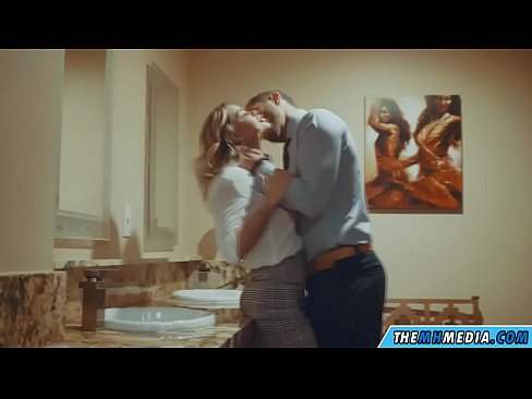 ❤️ Kiedy biuściasta blondynka uwodzi cię w publicznej toalecie ❤️❌ Fuck video at pl.bassaniluigi.ru ❌